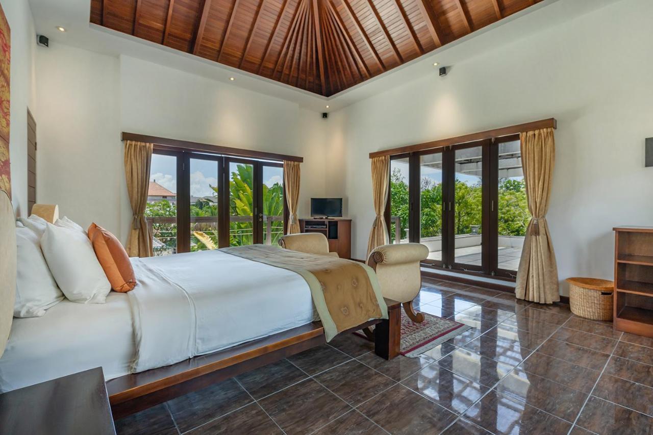 Bali Villa Lotus Семиняк Екстериор снимка
