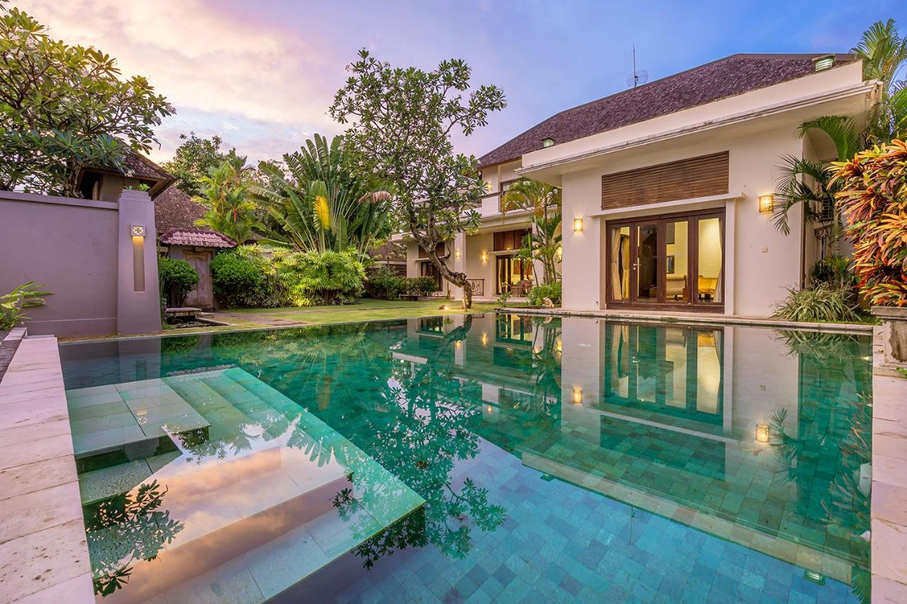 Bali Villa Lotus Семиняк Екстериор снимка