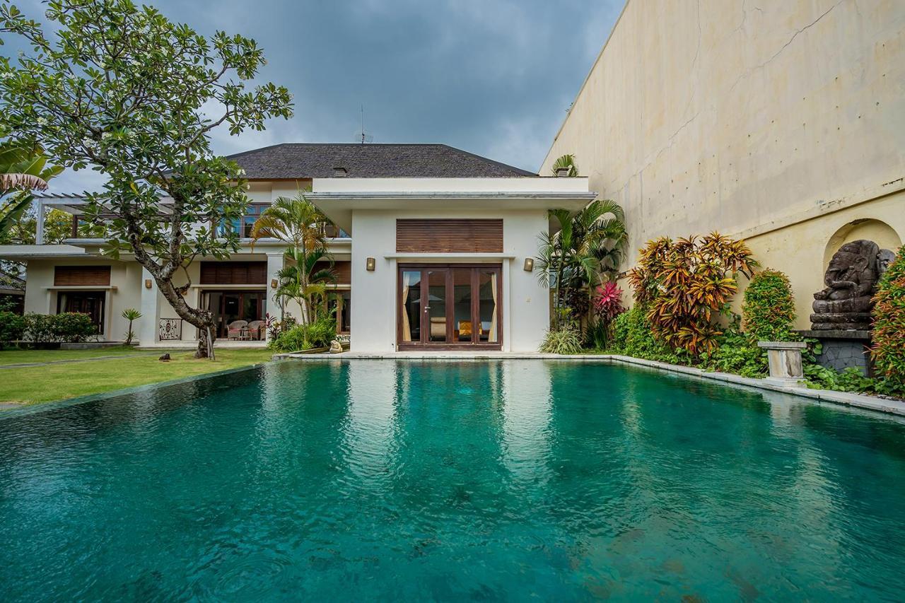 Bali Villa Lotus Семиняк Екстериор снимка