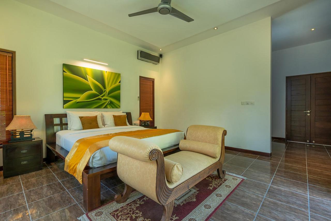 Bali Villa Lotus Семиняк Екстериор снимка