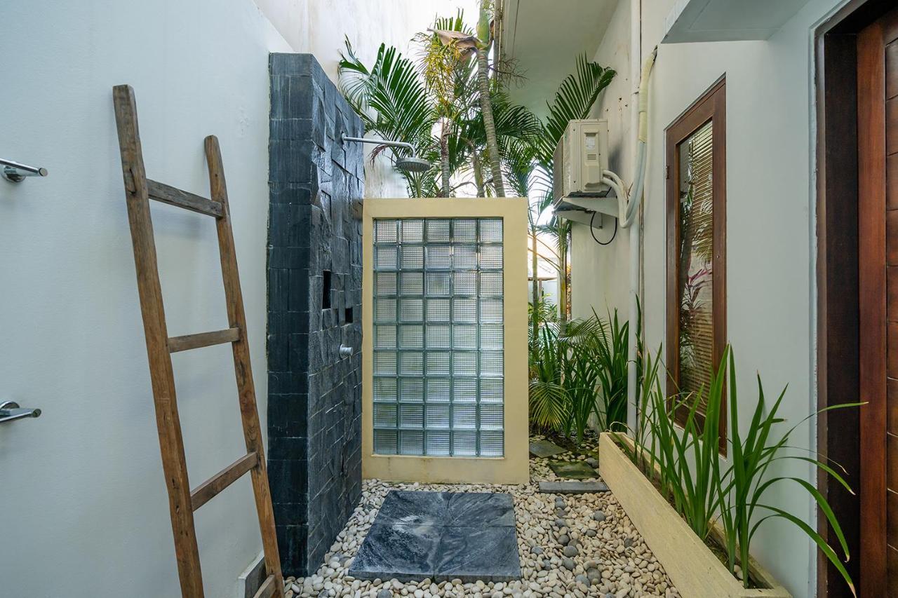 Bali Villa Lotus Семиняк Екстериор снимка